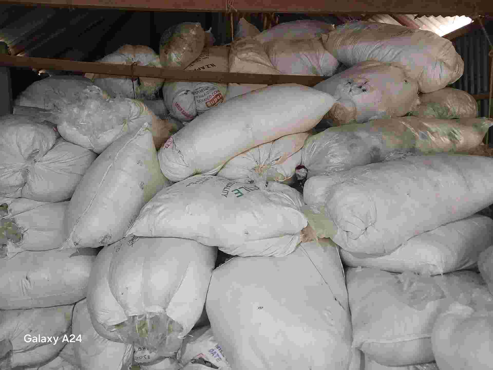এভারেজ আবাছা মাল বিক্রি হবে Plastic Waste Scrap Mix Scrap tongi dhaka division bangladesh Plastic4trade