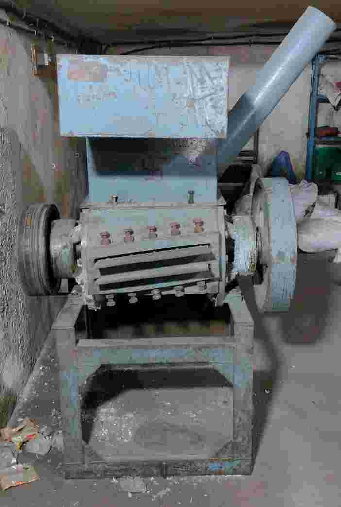 18 INCH PLASTIC GRINDER MACHINE PP Machine & Tools Machine & Tools bakrol bujrang gujarat india Plastic4trade