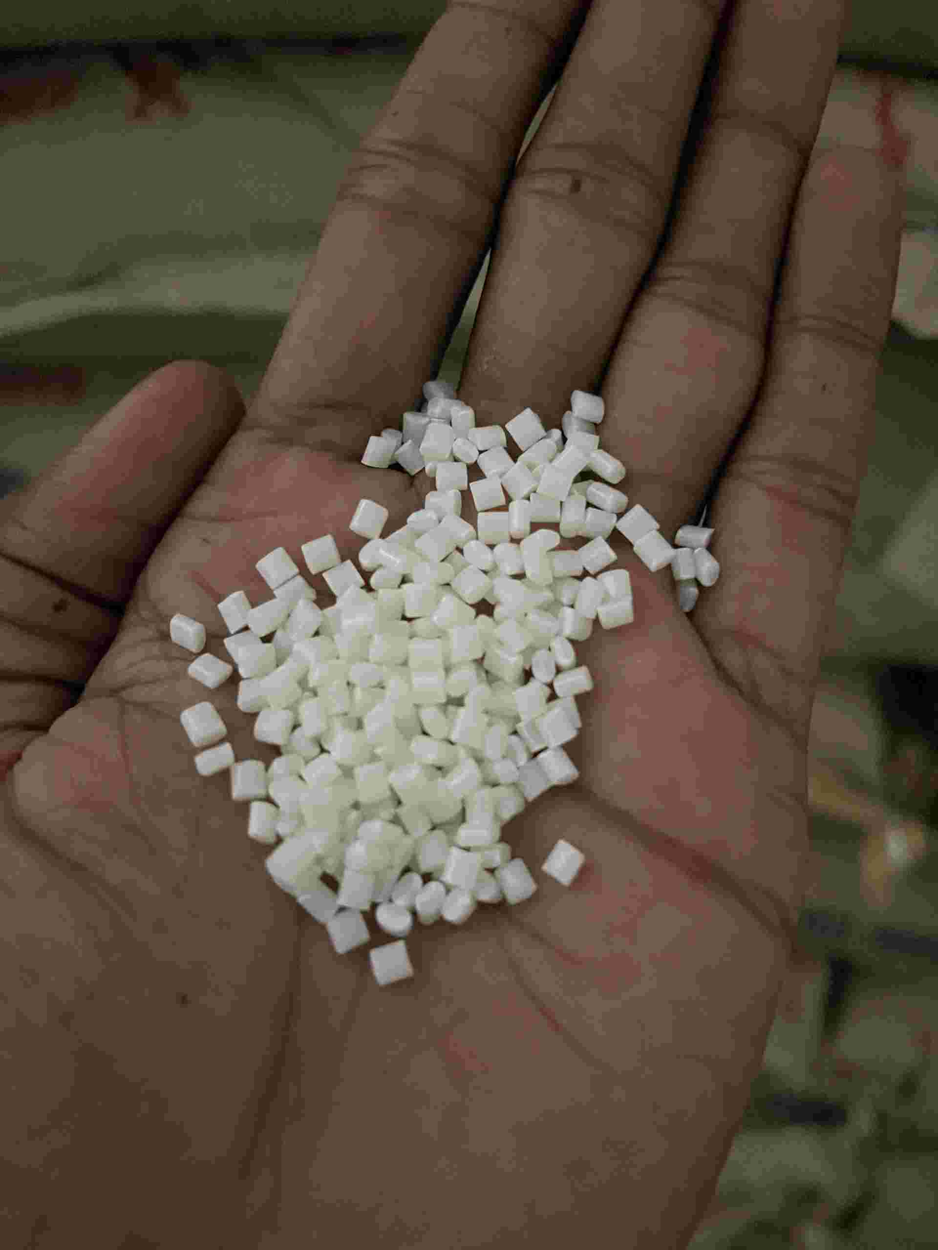 ABS 5000W ABS Prime/Virgin Injection Molding ahmedabad gujarat india Plastic4trade