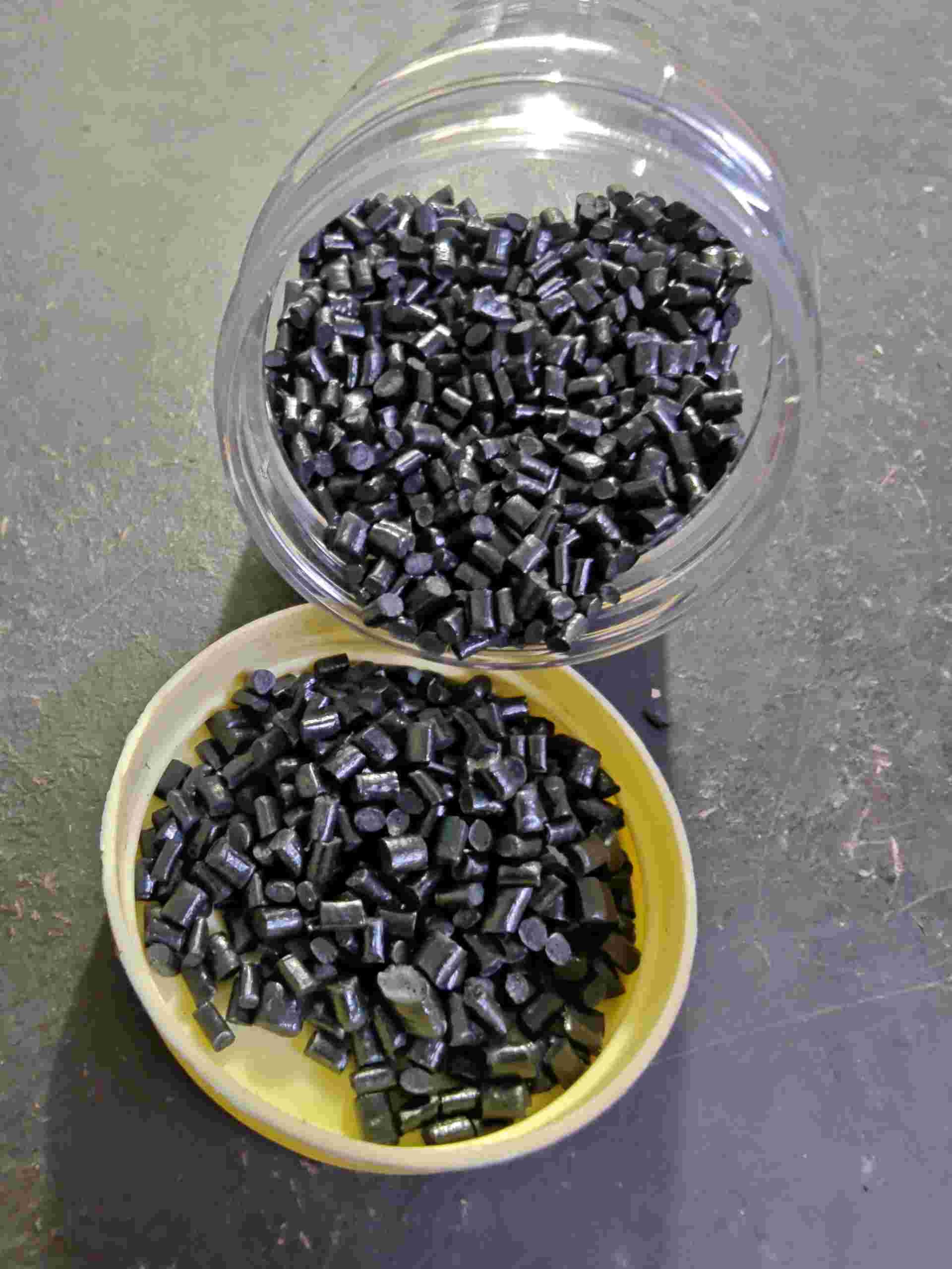 ABS BLACK GRANULES ABS Reprocess Granule Injection Molding delhi delhi india Plastic4trade