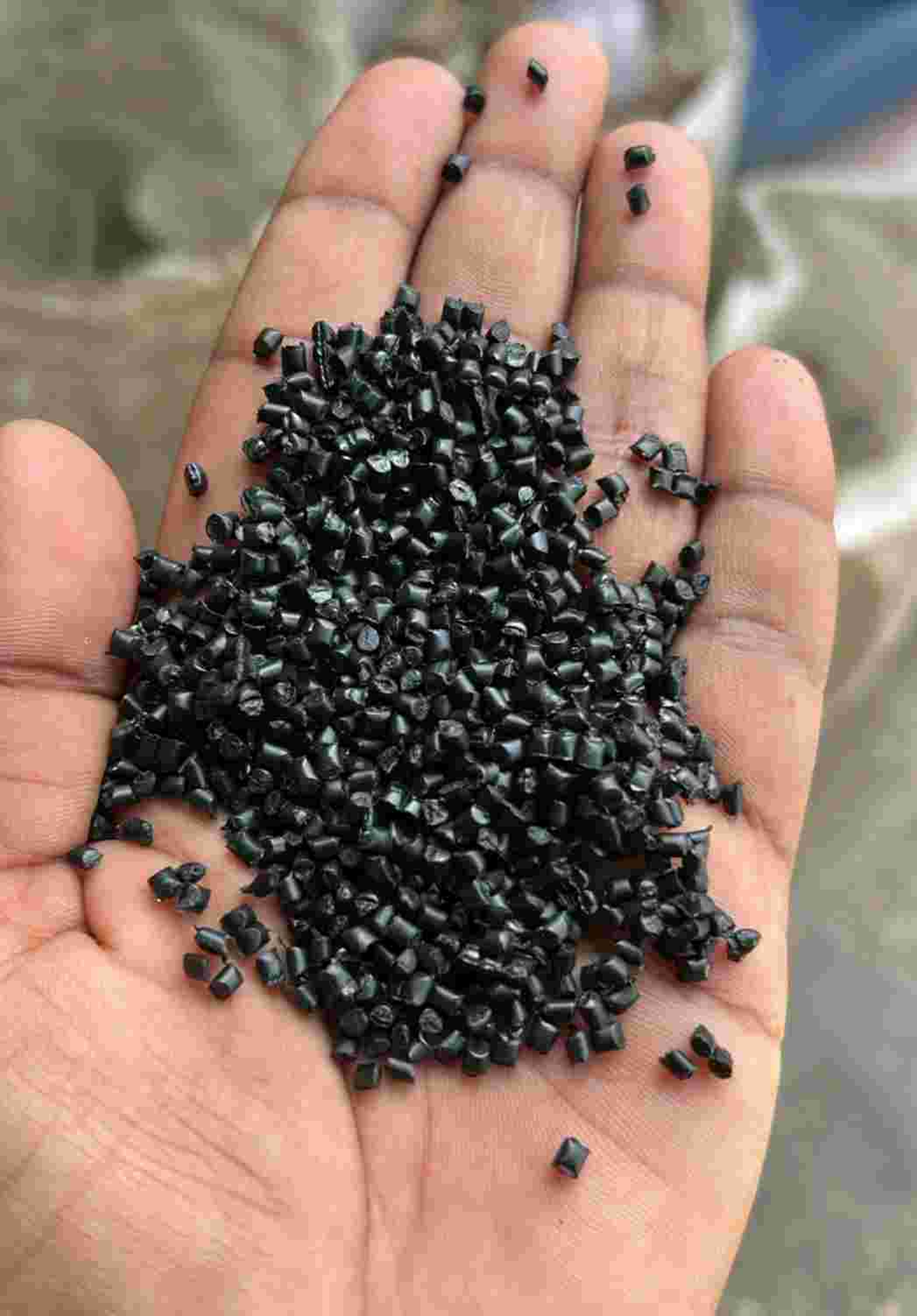 ABS BLACK GRANULES ABS Reprocess Granule Injection Molding pelhar maharashtra india Plastic4trade
