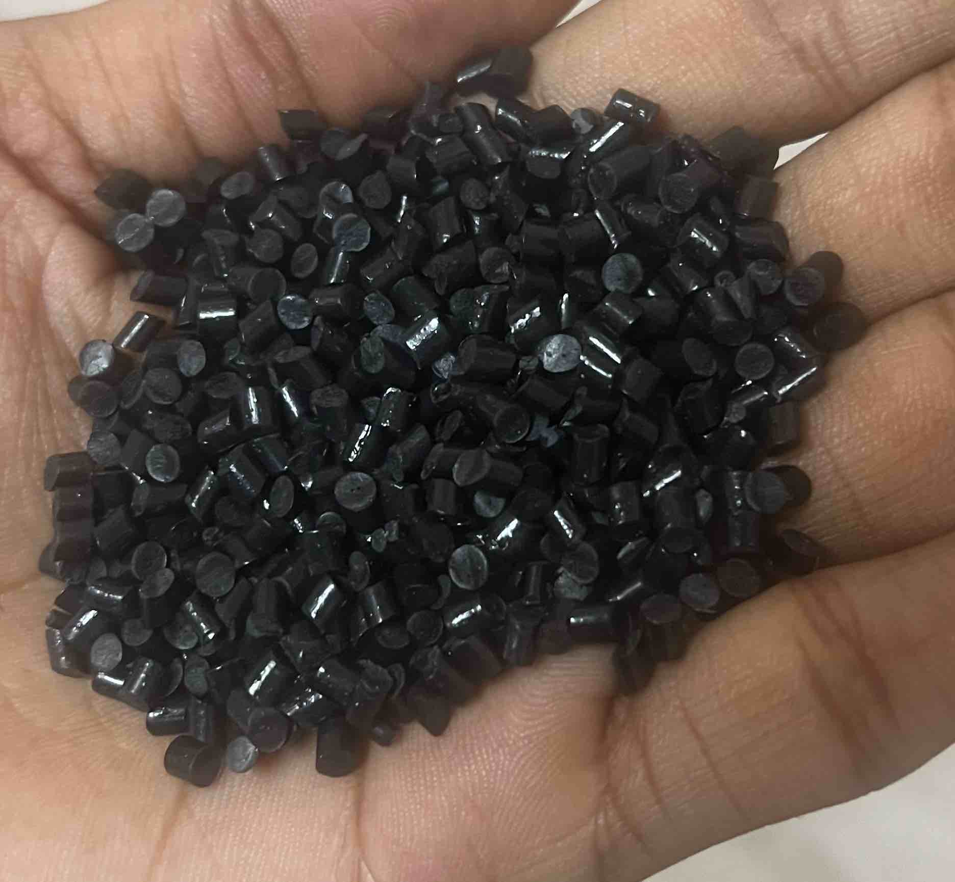 ABS  GRANULS ABS Reprocess Granule Injection Molding delhi delhi india Plastic4trade