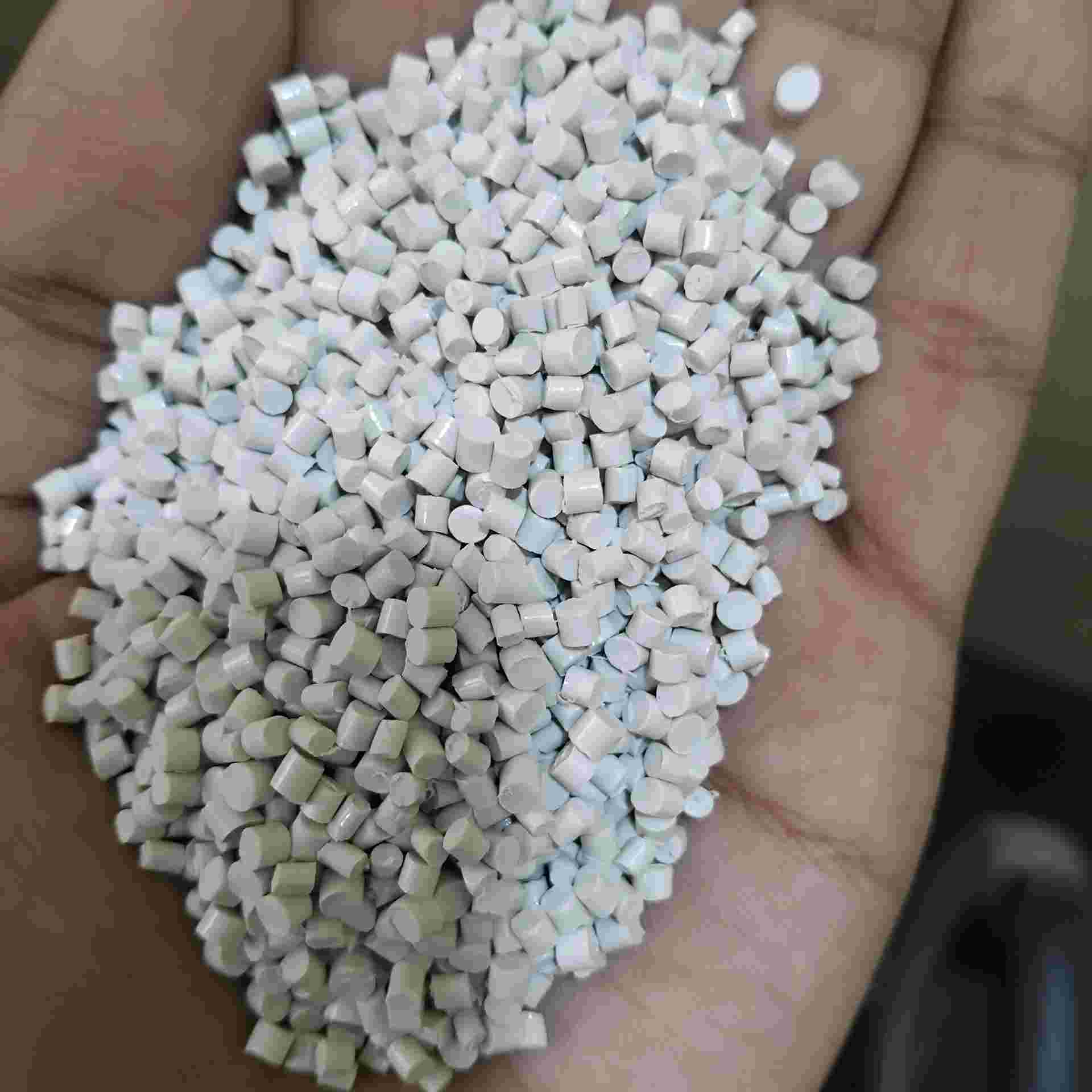 ABS  GRANULS ABS Reprocess Granule Injection Molding delhi division delhi india Plastic4trade