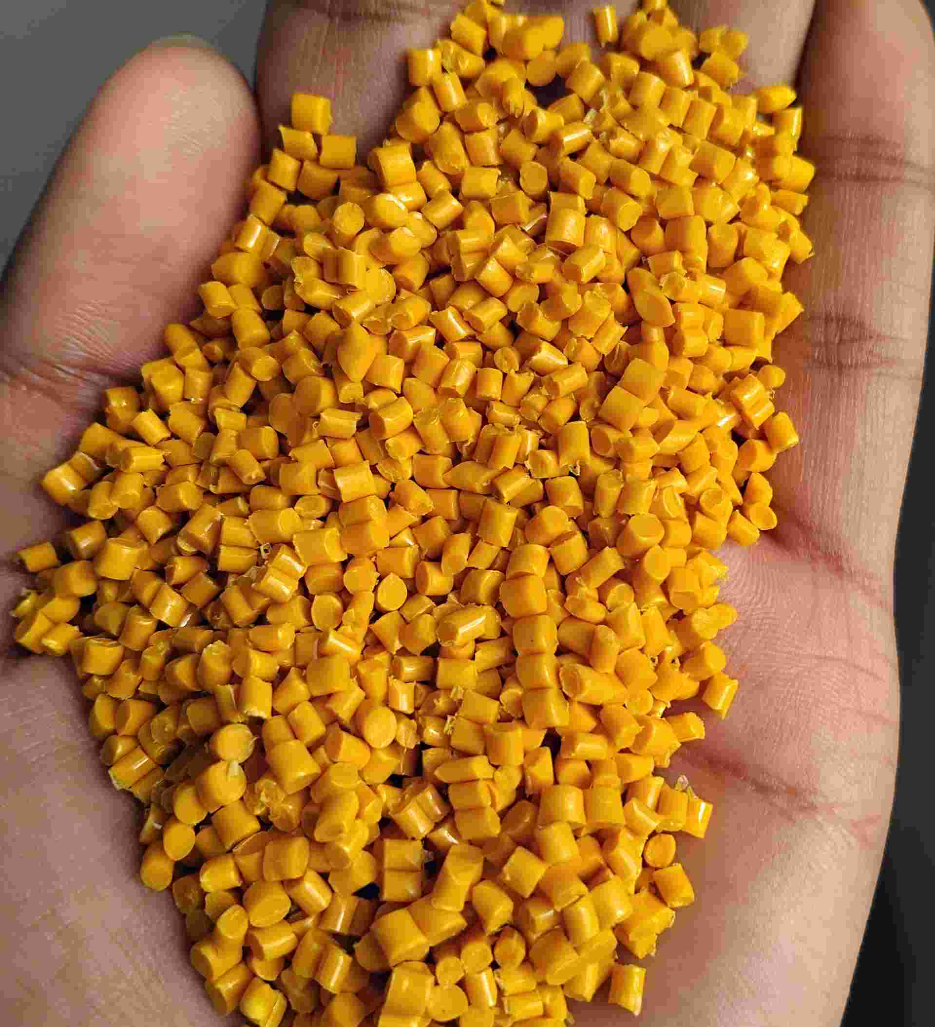 ABS  GRANULS ABS Reprocess Granule Injection Molding new delhi delhi india Plastic4trade
