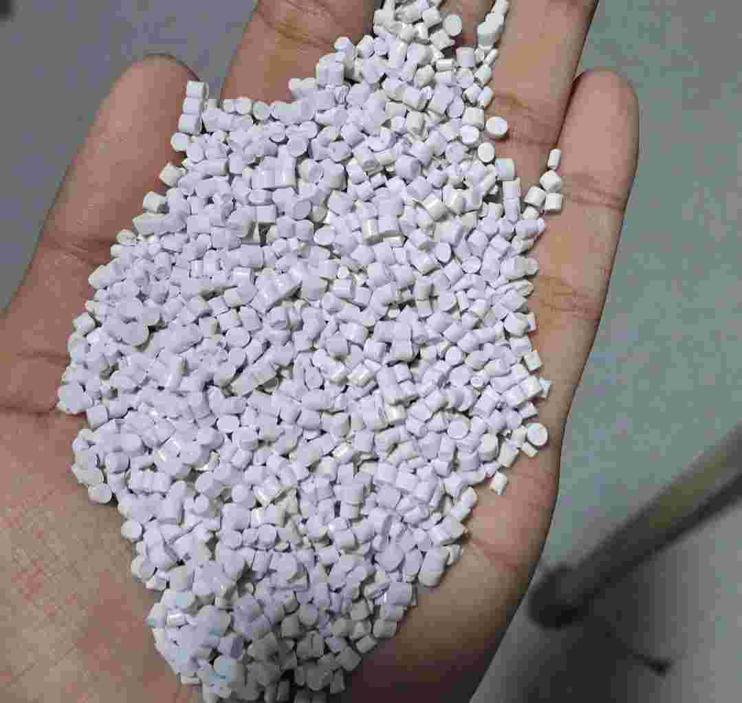 ABS  GRANULS ABS Reprocess Granule Injection Molding new delhi delhi india Plastic4trade