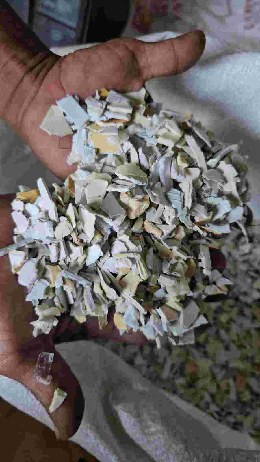 ABS  GRINDING ABS Grinding, Flakes Injection Molding Thermoforming sharjah sharjah united arab emirates Plastic4trade