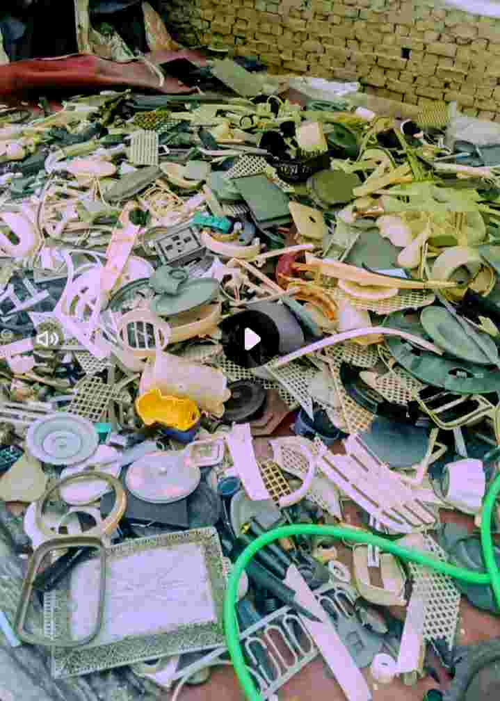 ABS MIX COLOUR SCRAP ABS Scrap Injection Molding new delhi delhi india Plastic4trade