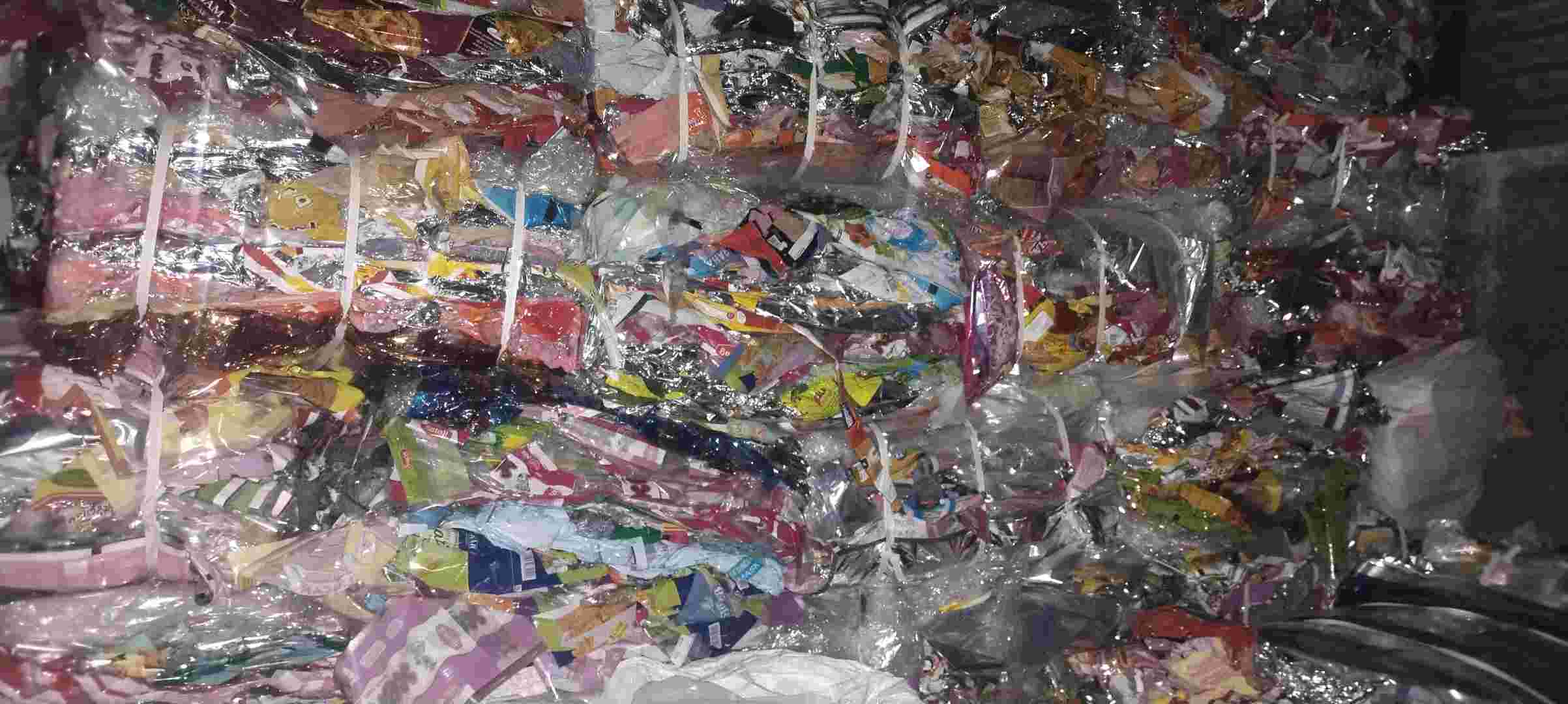 ALL SCRAP PALSTIC POLYESTER Grinding Mix Scrap satara maharashtra india Plastic4trade