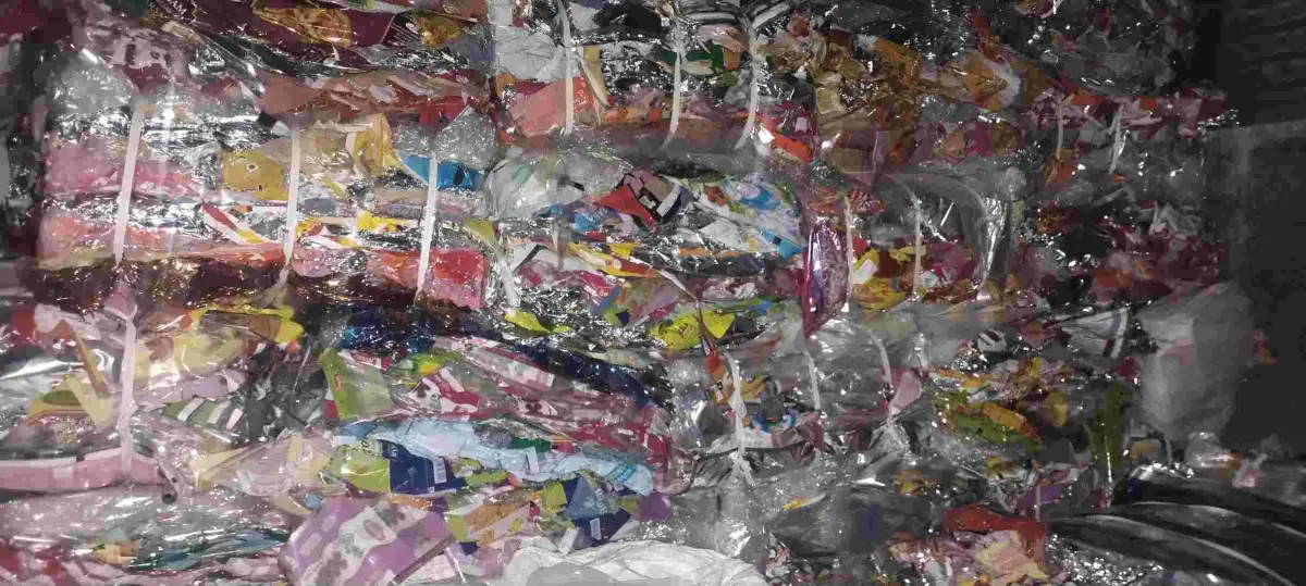 ALL SCRAP PALSTIC POLYESTER Rolls Scrap Mix Scrap satara maharashtra india Plastic4trade