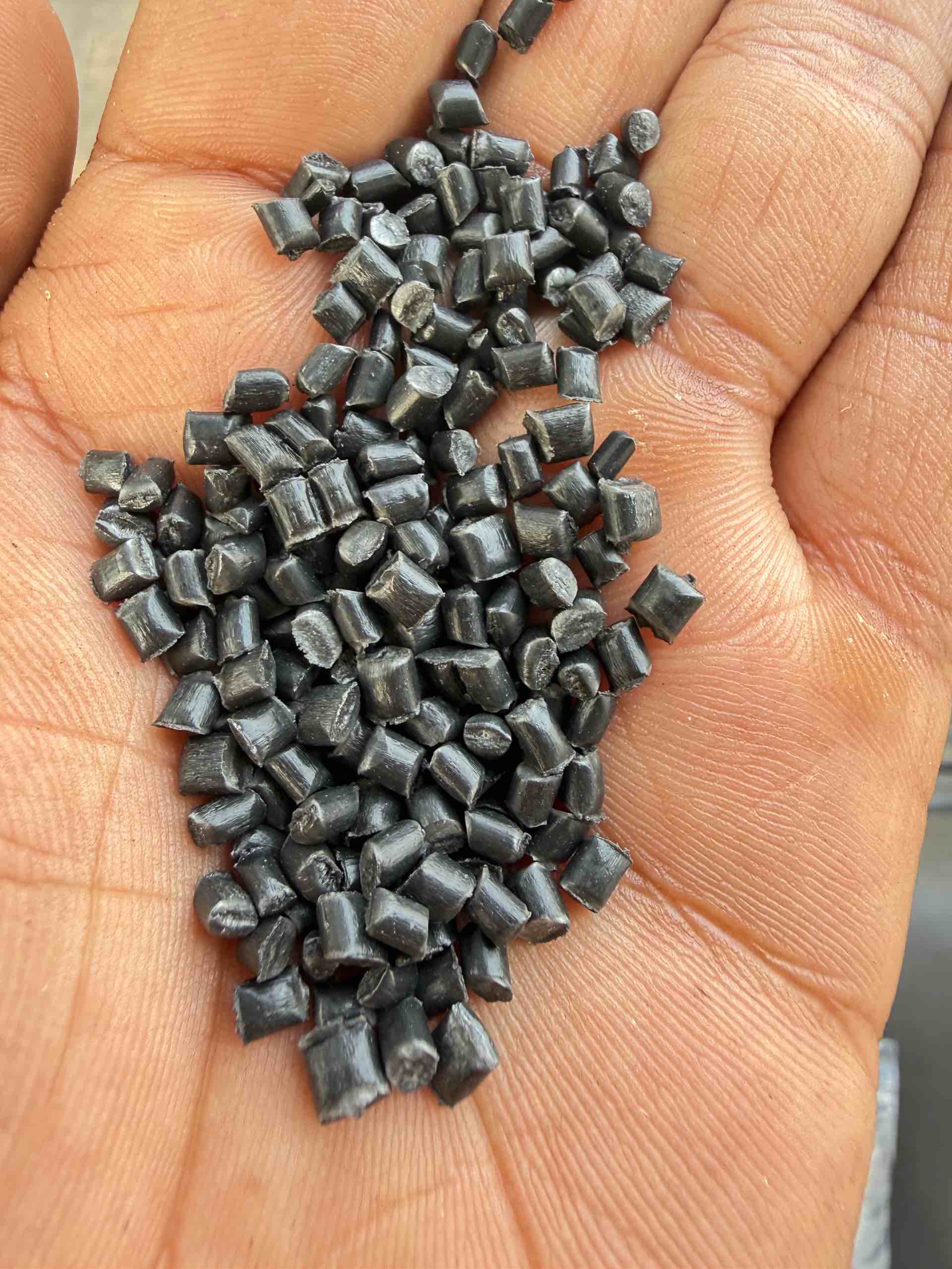 BALCK PP GRANULES PP Reprocess Granule Injection Molding surat gujarat india Plastic4trade