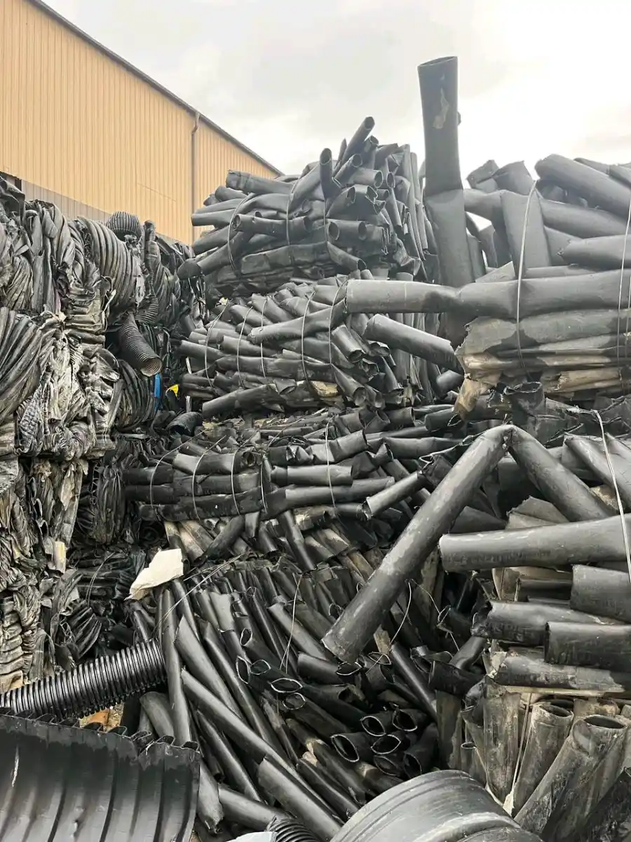 BLACK HDPE PIPE HDPE Rolls Pipe dubai dubai united arab emirates Plastic4trade