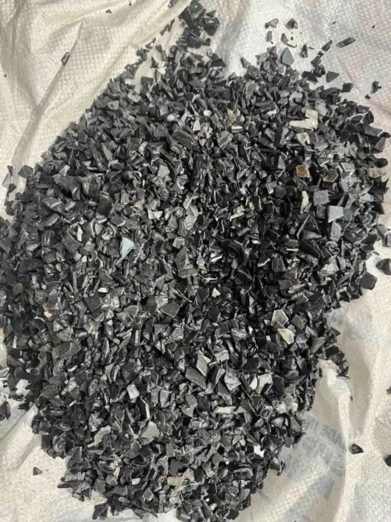 BLACK POLYCARBONATE (PC) GLASS-FILLED PC Grinding Scrap Flakes Injection Molding kiranipura rajasthan india Plastic4trade
