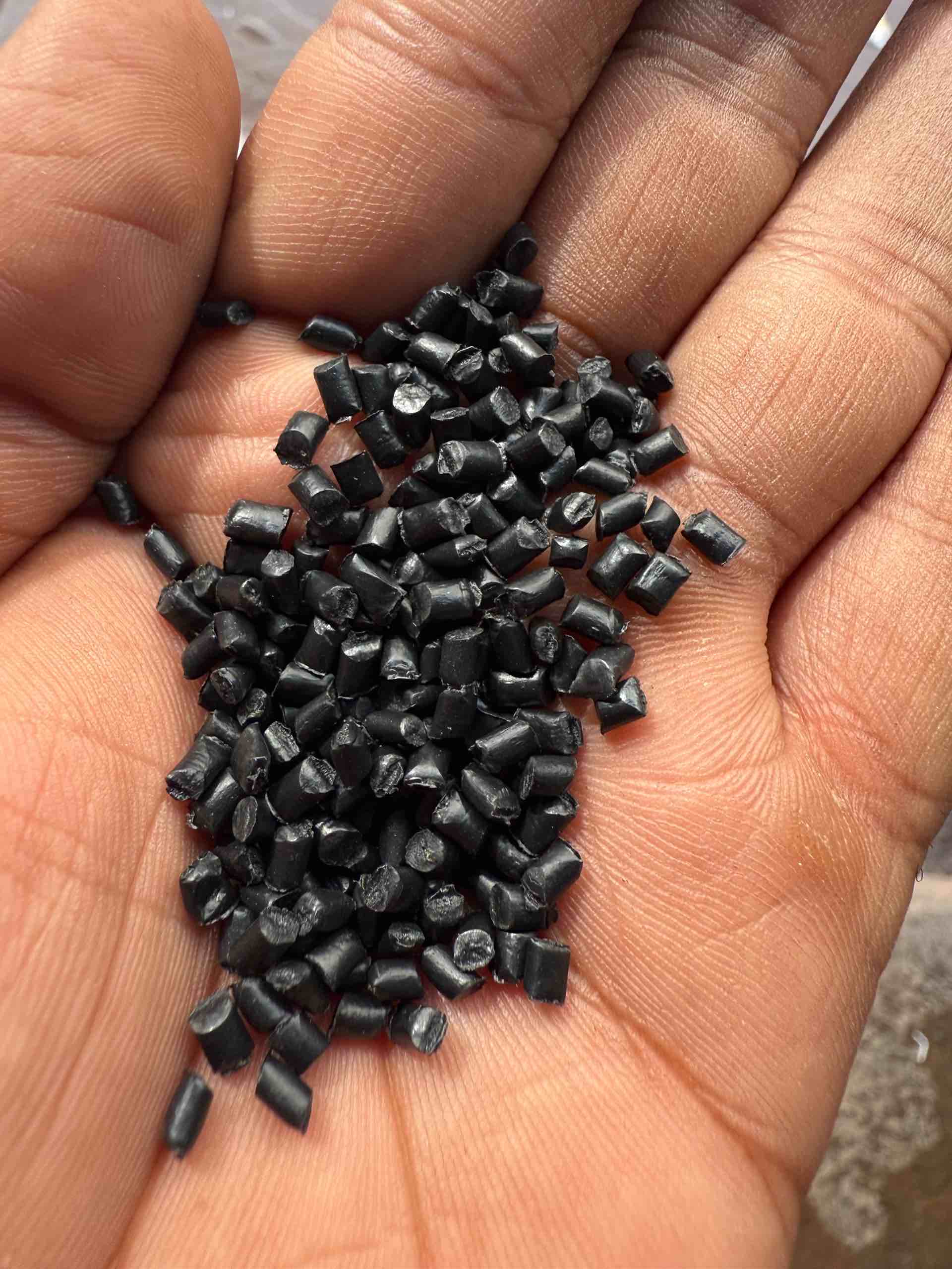 BLACK PP CP GRANULES PP Reprocess Granule Injection Molding surat gujarat india Plastic4trade