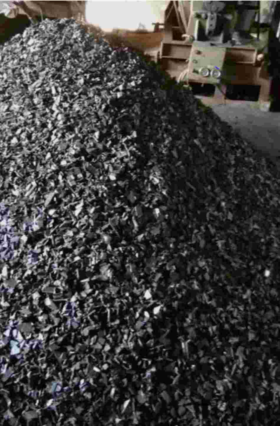 BLACK PP PALLET SCRAP PP Grinding Injection Molding mundra gujarat india Plastic4trade