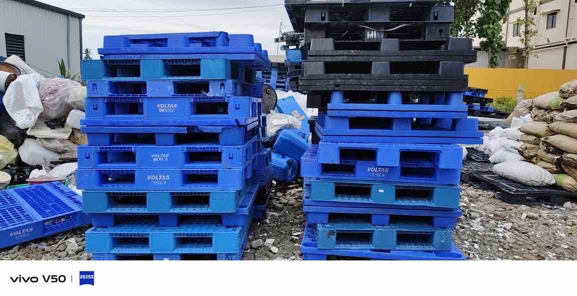 BLUE HDPE HDPE Grinding Injection Molding chennai tamil nadu india Plastic4trade Plastic4trade