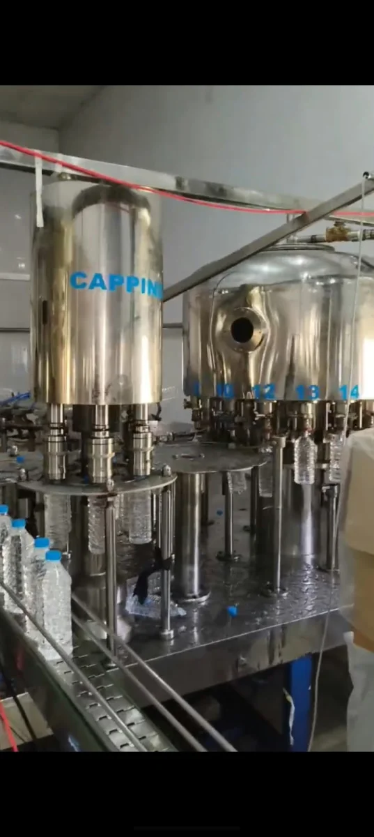 BOTTLE FILLING MACHINE MACHINERY Plastic4trade