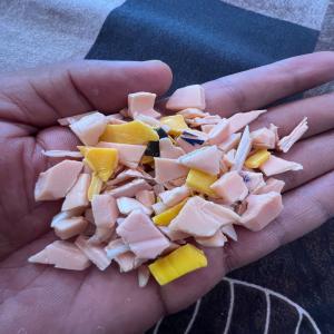COLOR HDPE CARET GRINDING HDPE Grinding Injection Molding new delhi delhi india Plastic4trade