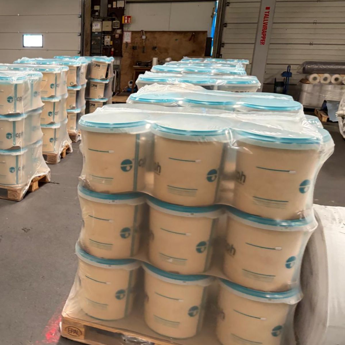 ELAGA, PLASTICS, PVC, PET, POLYMERS LDPE Rolls, Flakes, Stock Lots Film Grade Mix Scrap Machine & Tools mlheim an der ruhr nordrhein westfalen germany Plastic4trade