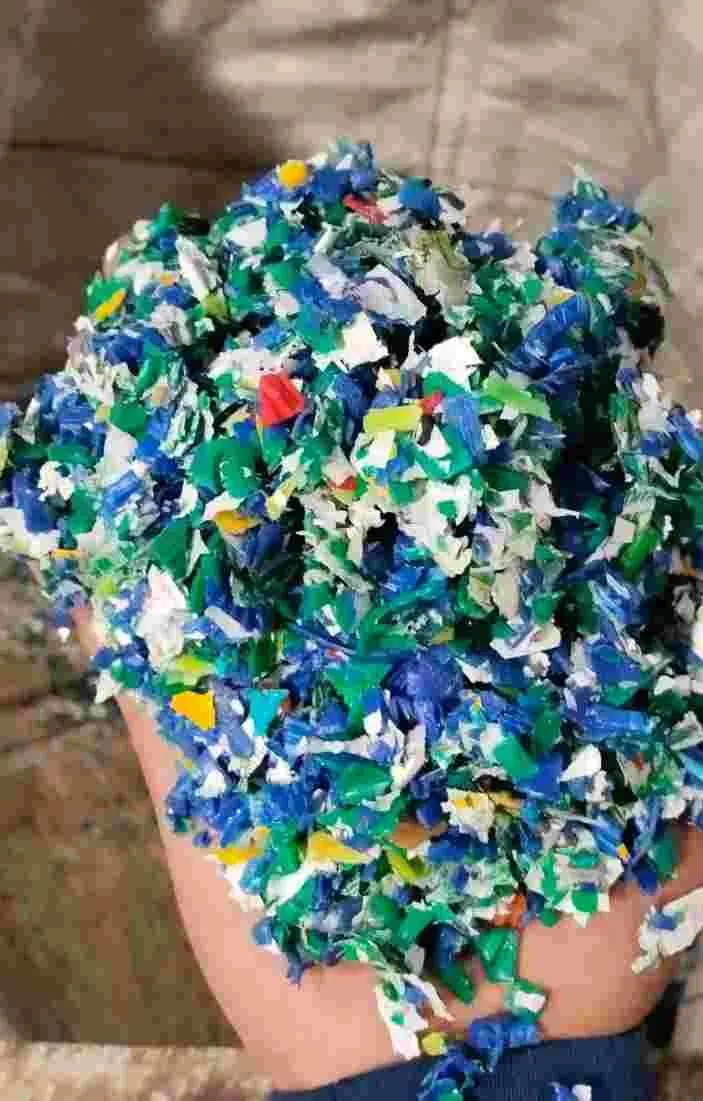 FLOATING HDPE Grinding Mix Material Mix Scrap varanasi uttar pradesh india Plastic4trade