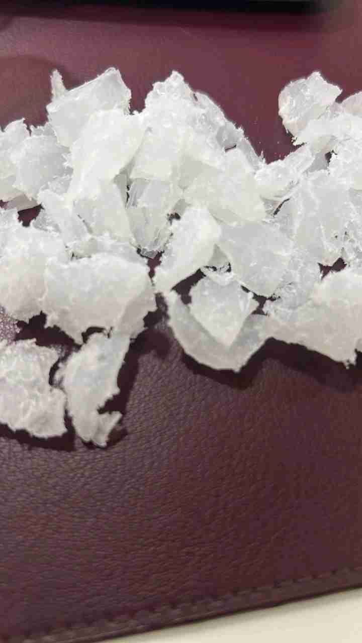 GLUCOSE BOTTLE GRINDED SCRAP LDPE Grinding Blow Injection Molding Pipe ahmedabad gujarat india Plastic4trade Plastic4trade
