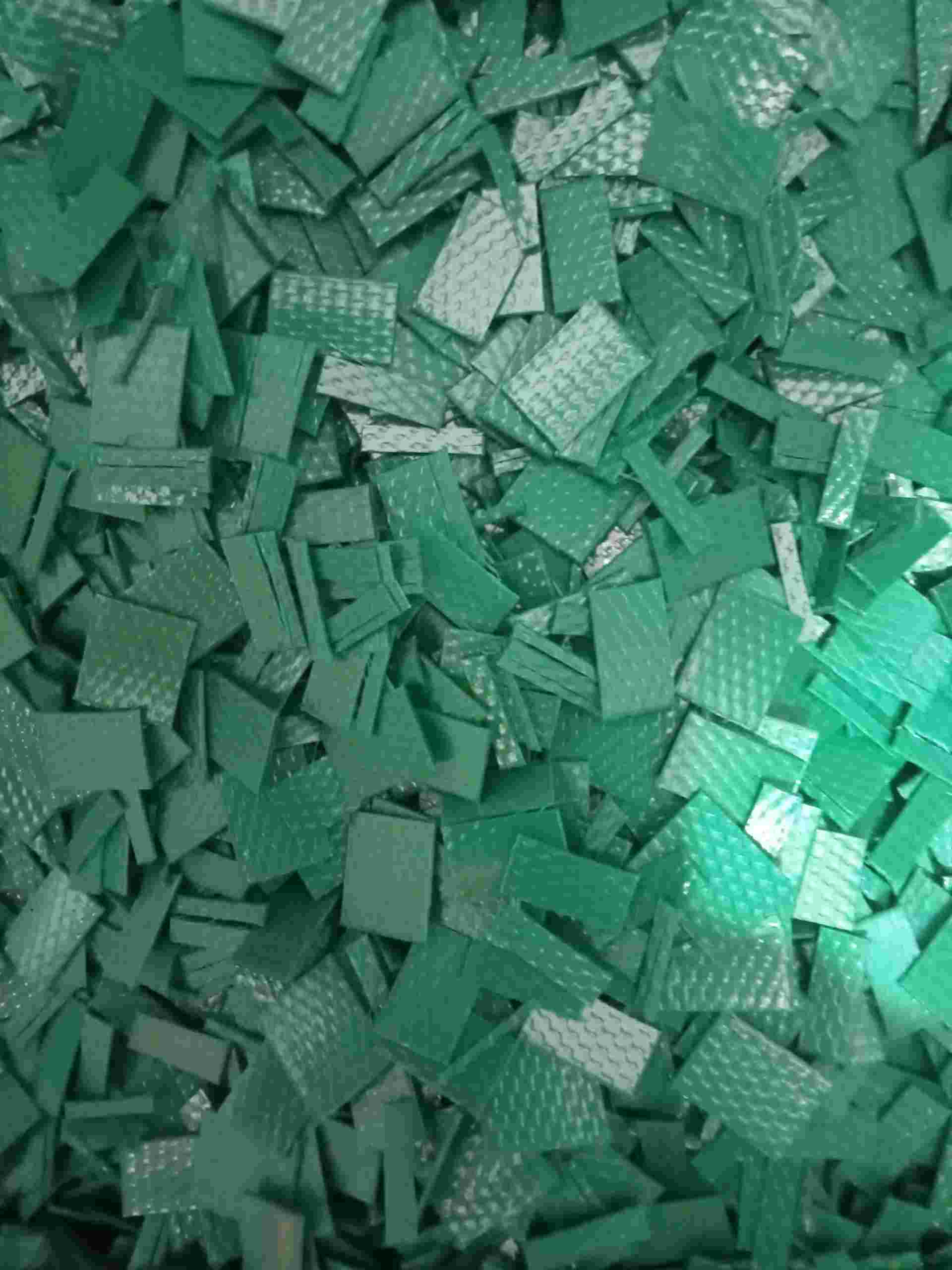 GREEN PATTI FLAKSH PET Flakes Film Grade wankaner gujarat india Plastic4trade