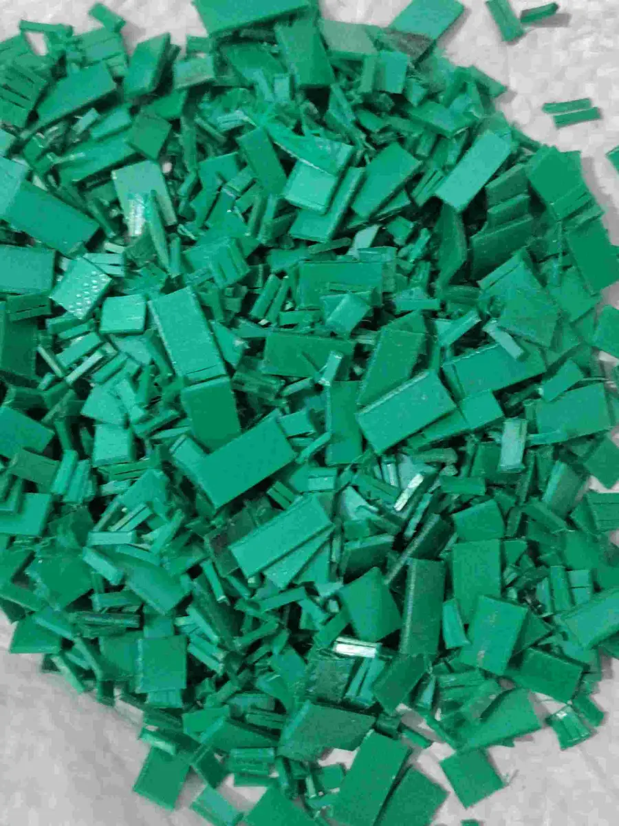 GREEN PATTI FLAKSH PET Grinding Film Grade mehsana gujarat india Plastic4trade