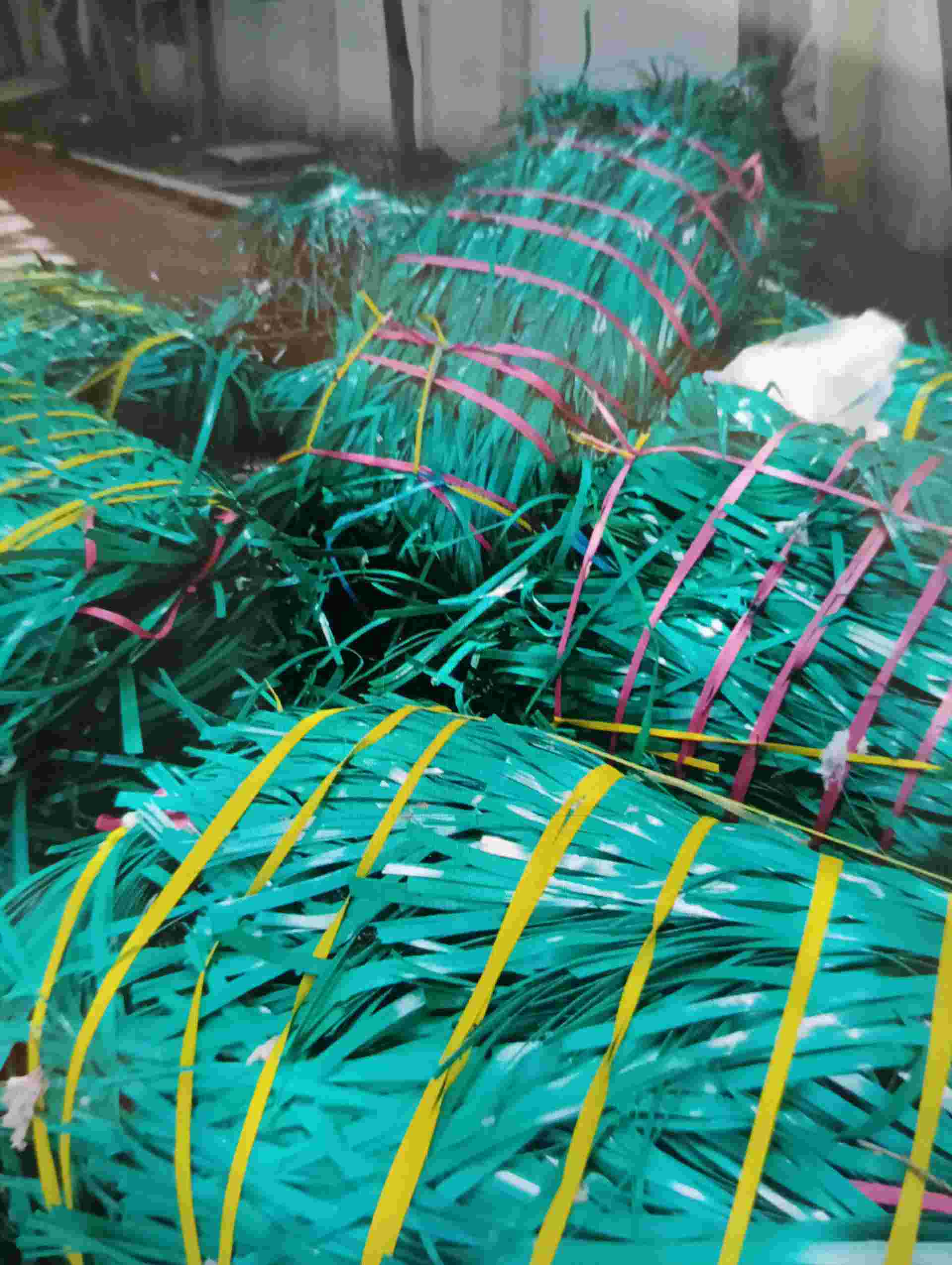 GREEN PET PATTI  SCRAP PET Scrap Mix Scrap pipli gujarat india Plastic4trade