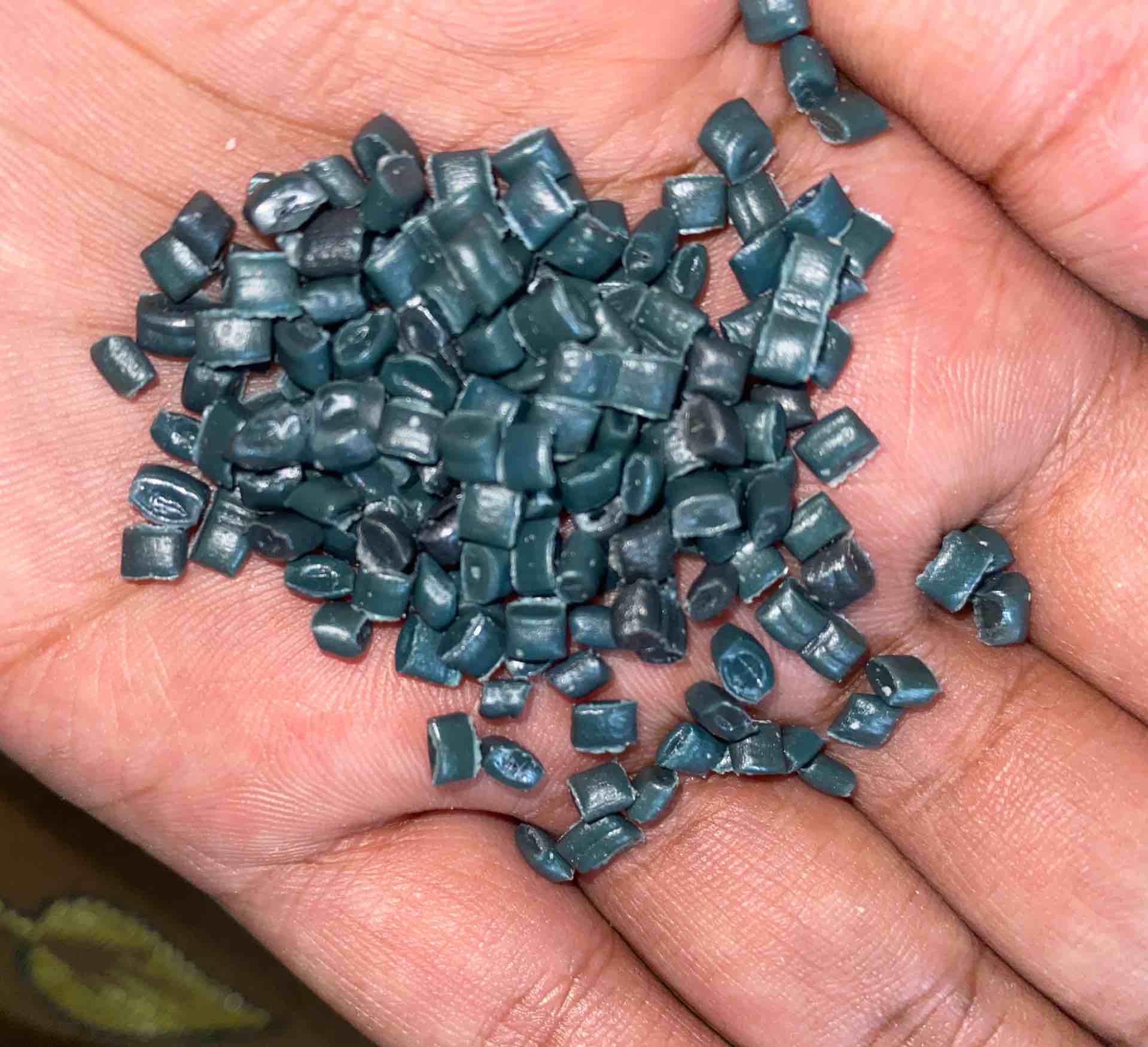 HD  GRANULES HDPE Reprocess Granule Blow Injection Molding nagpur maharashtra india Plastic4trade