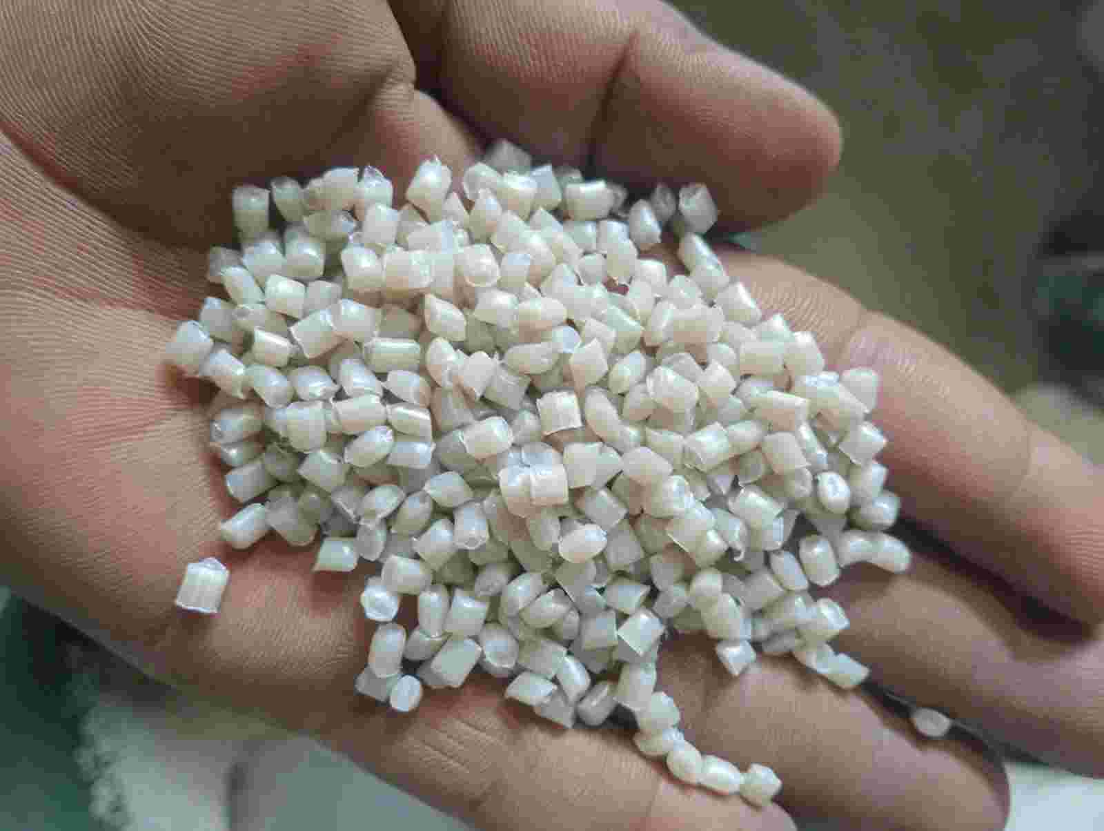 HD HDPE Reprocess Granule Blow Injection Molding patna bihar india Plastic4trade