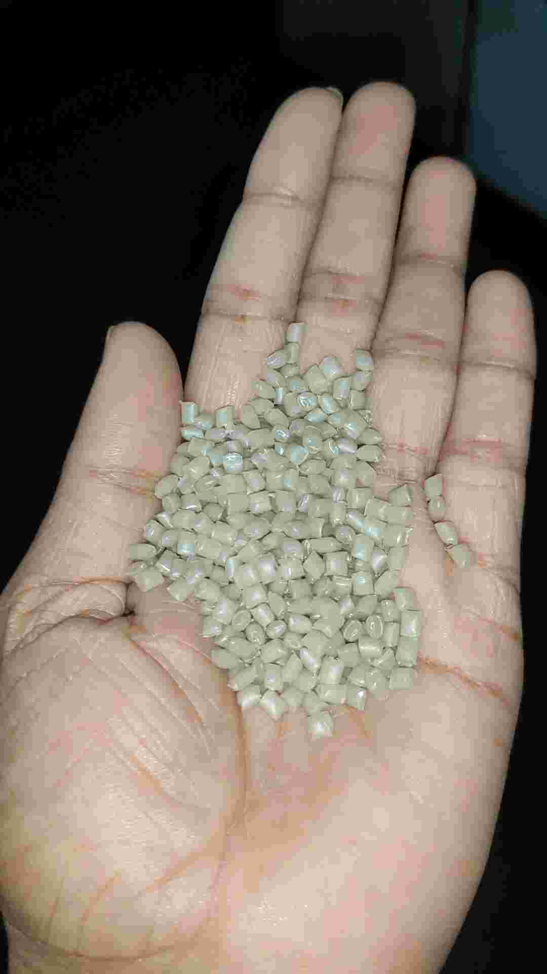 HD HDPE Reprocess Granule Blow Injection Molding patna bihar india Plastic4trade Plastic4trade