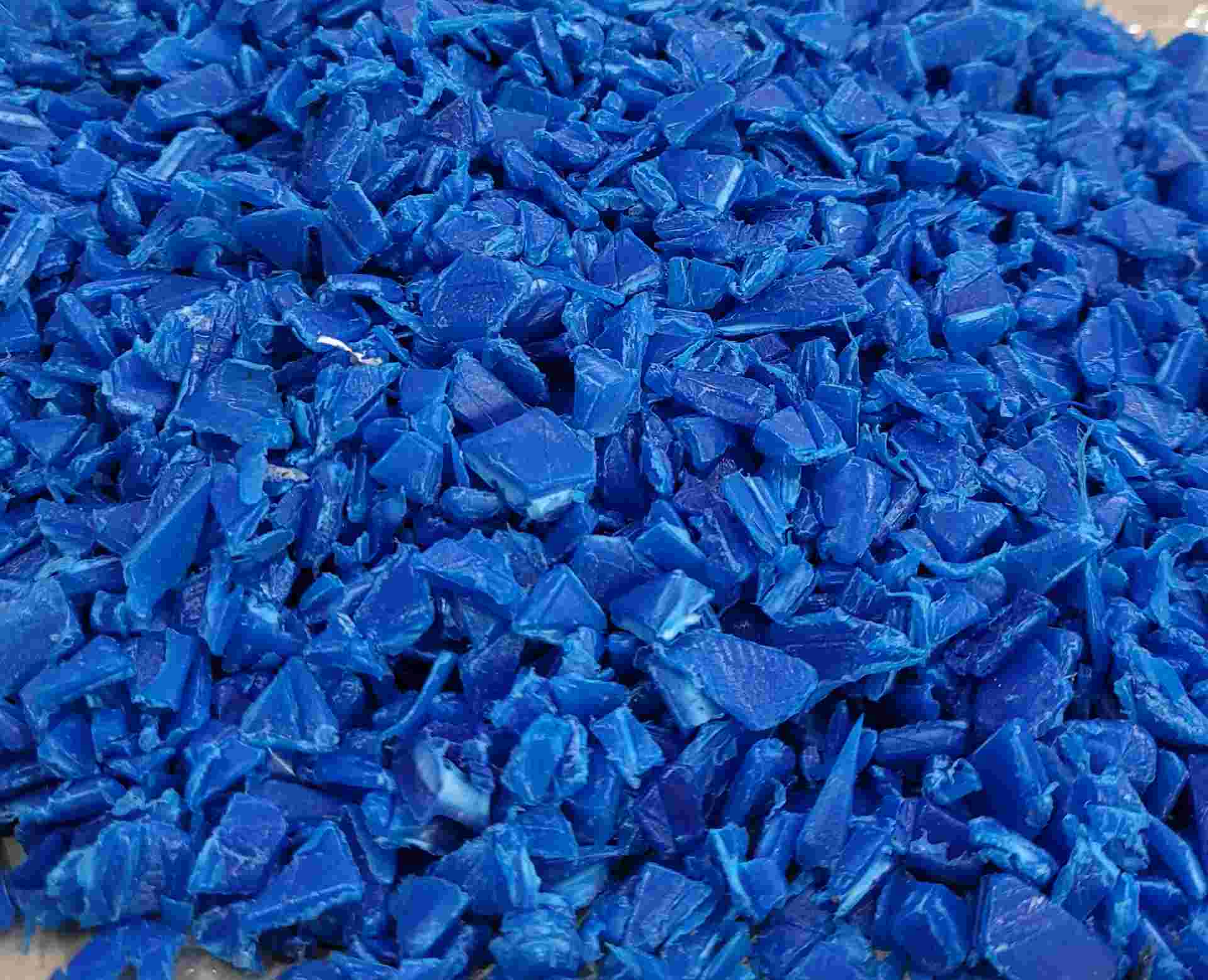 HDPE 200 LTR DRUM HDPE Grinding Blow area sharjah united arab emirates Plastic4trade Plastic4trade