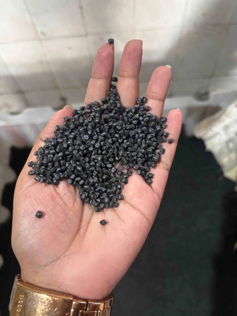 HDPE BLACK GRANULES HDPE Reprocess Granule Injection Molding Pipe chimbli maharashtra india Plastic4trade