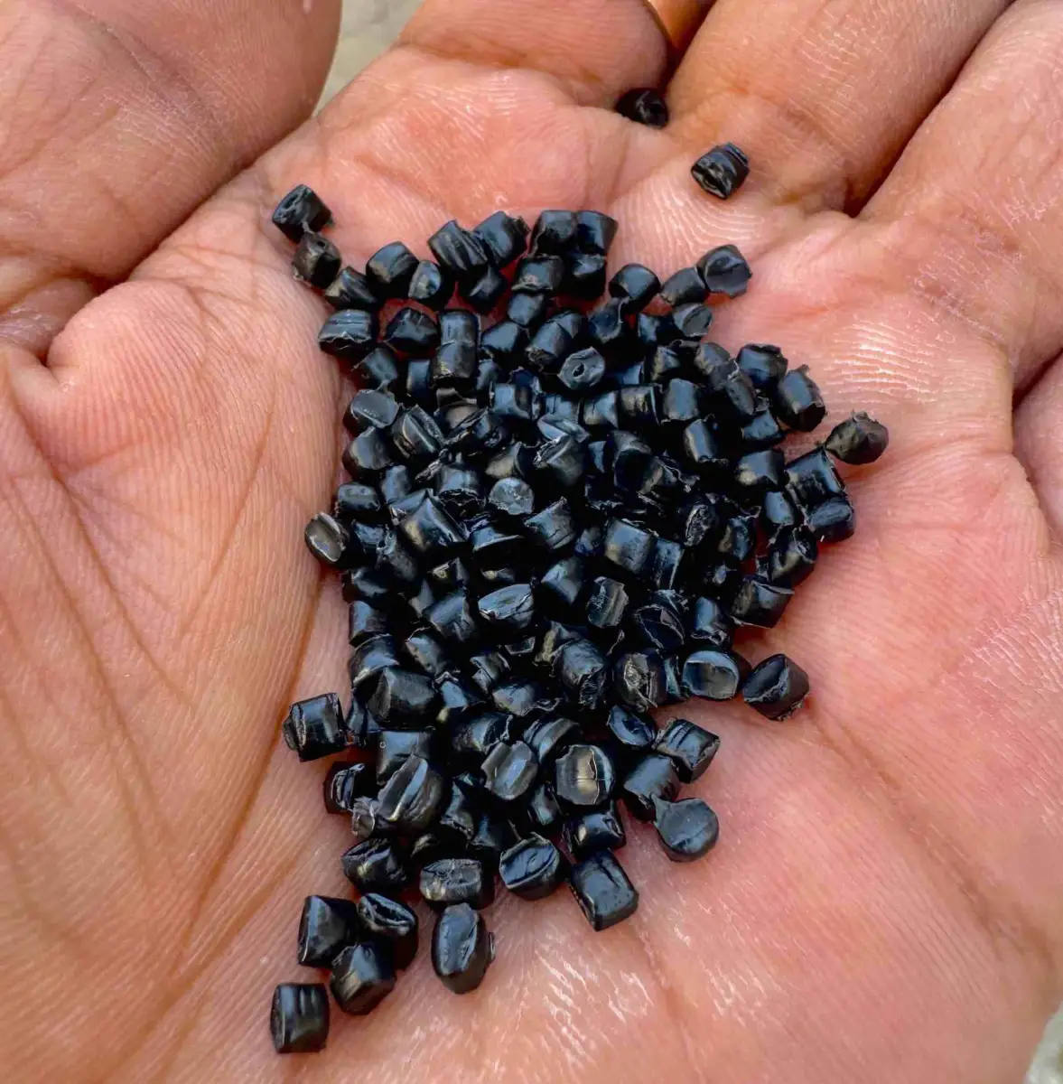 HDPE BLACK PIPE GRANULES HDPE Reprocess Granule Film Grade Pipe vadodara gujarat india Plastic4trade