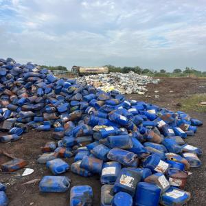 HDPE BLUE DRUM GRINDING HDPE Grinding Blow morbi gujarat india Plastic4trade