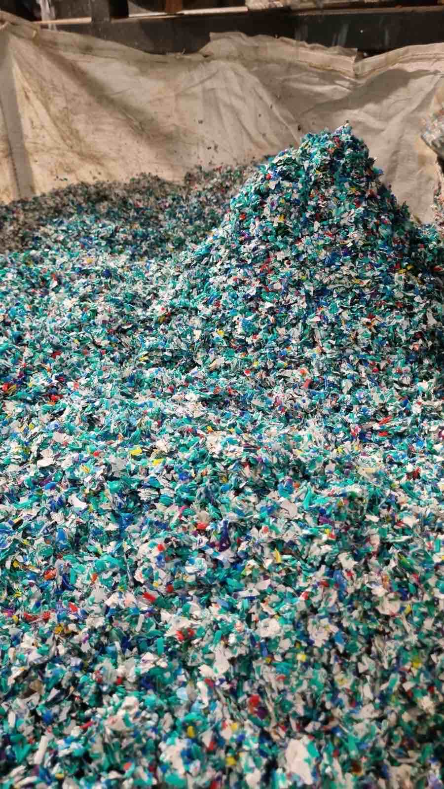 HDPE CAP GRINDING SCRAP HDPE Scrap Mix Scrap bhilwara rajasthan india Plastic4trade
