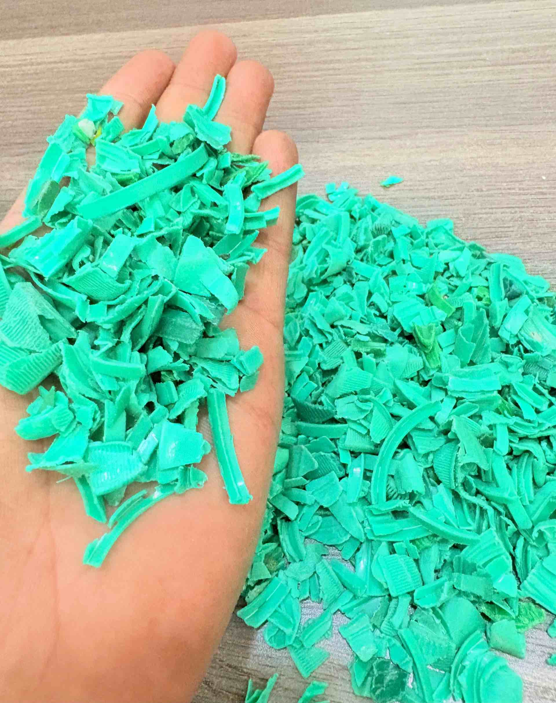 HDPE CAPS HDPE Grinding Injection Molding khushkhera rajasthan india Plastic4trade Plastic4trade