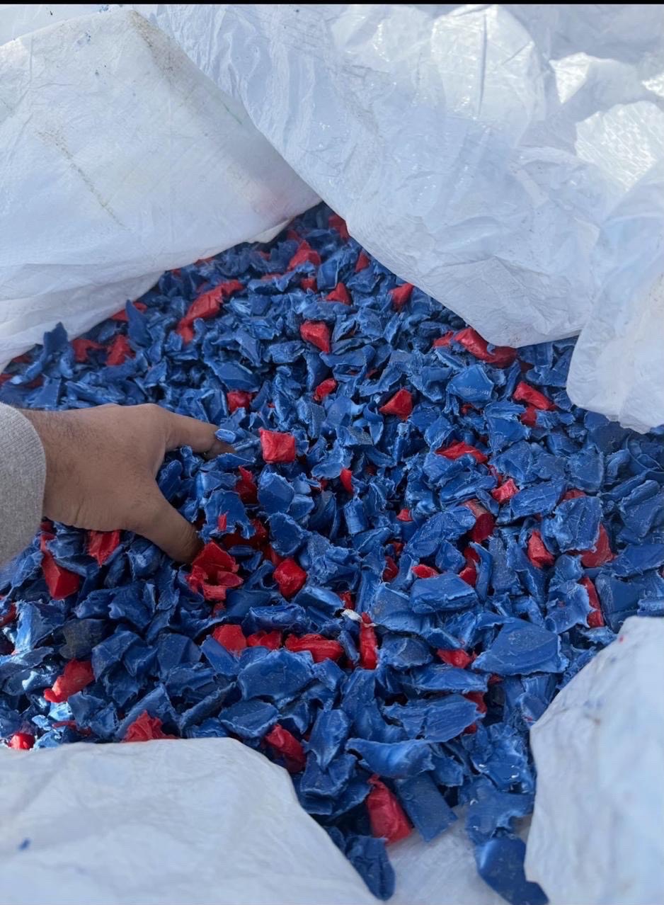HDPE DRUM 200 LTR SCRAP HDPE Grinding Mix Scrap ahmedabad gujarat india Plastic4trade
