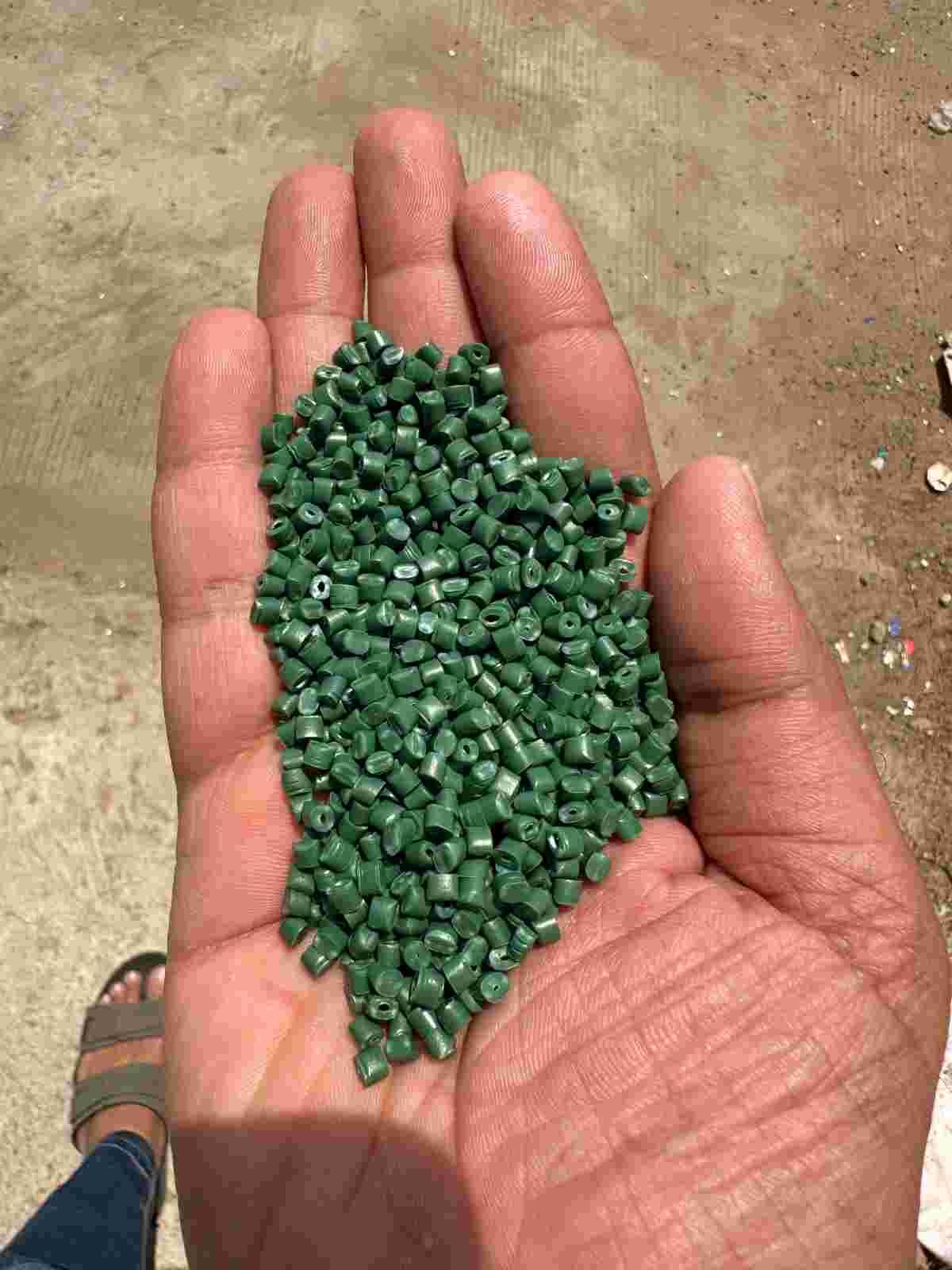 HDPE GRANUALS HDPE Reprocess Granule Injection Molding surat gujarat india Plastic4trade