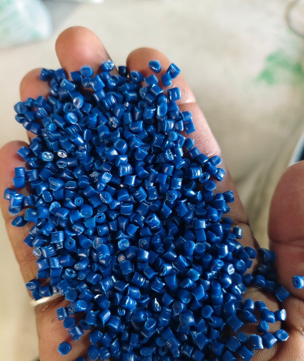 HDPE  GRANULS YELLOW + RED + BLUE HDPE Prime/Virgin, Off Grade Film Grade ahmedabad gujarat india Plastic4trade