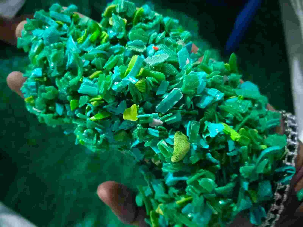 HDPE GREEN GRINDING HDPE Plastic4trade