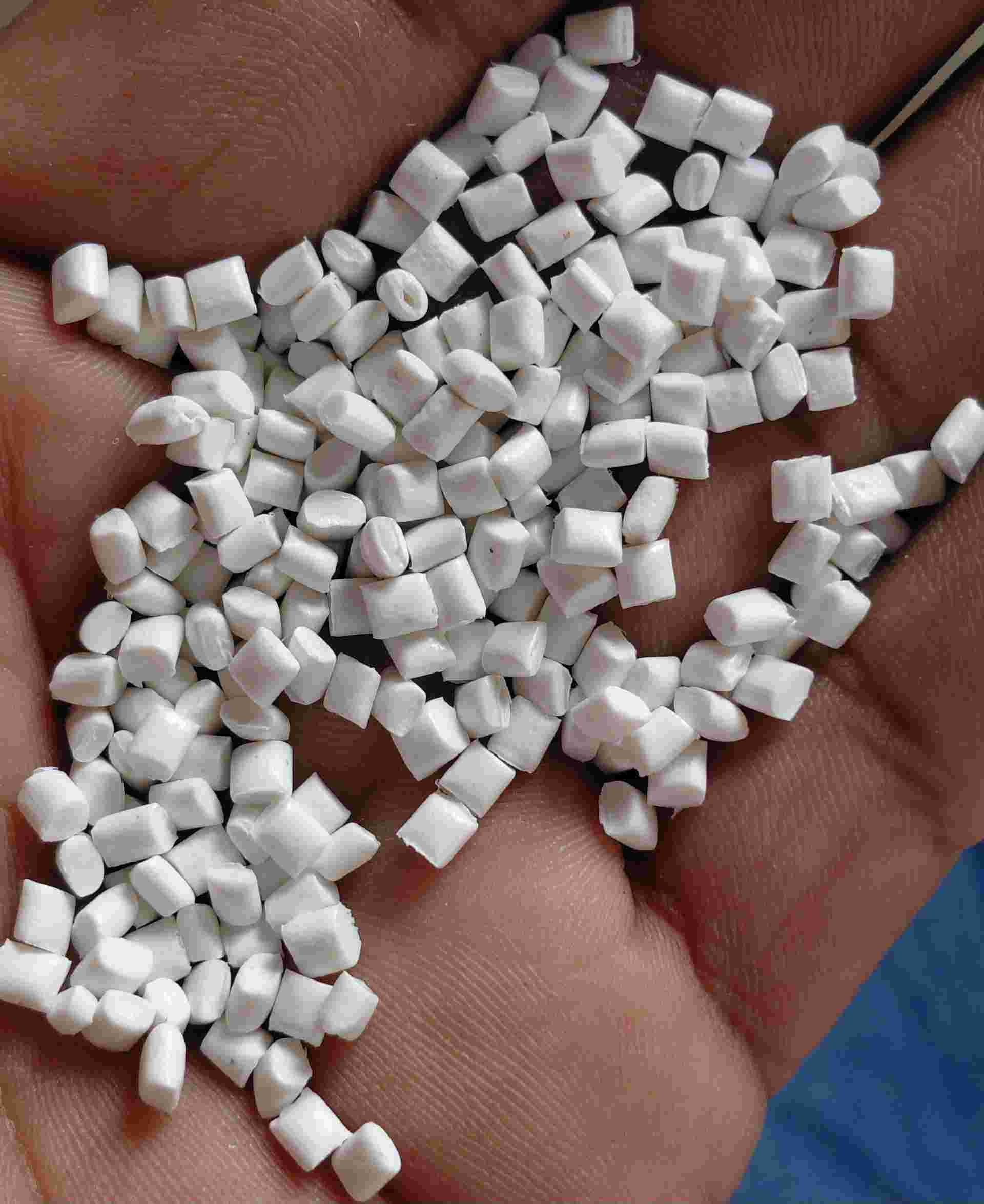 HDPE HDPE Reprocess Granule Blow Film Grade vapi gujarat india Plastic4trade