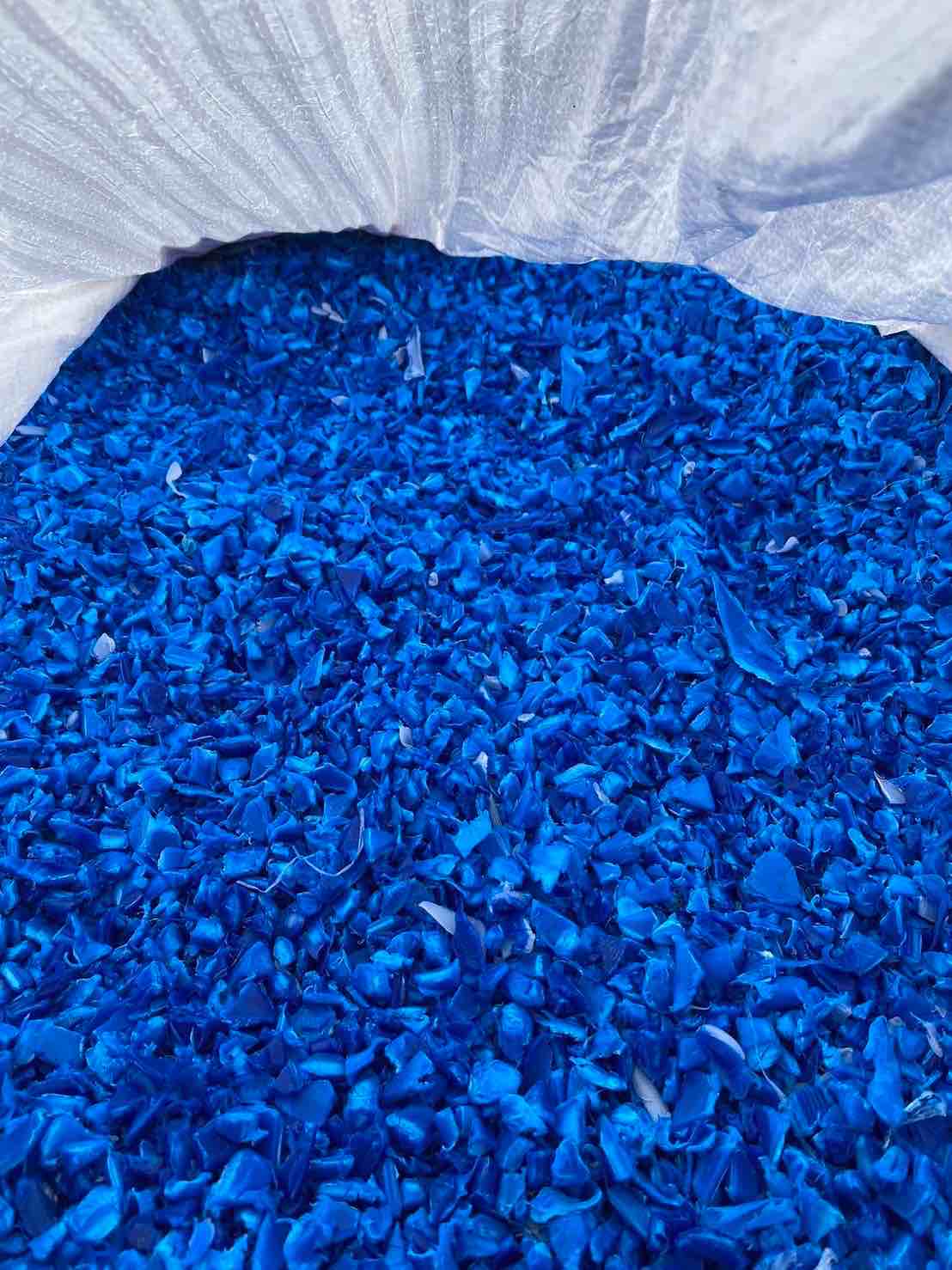 HDPE REGRIND BLOW HDPE Grinding Blow matsudo chiba japan Plastic4trade Plastic4trade