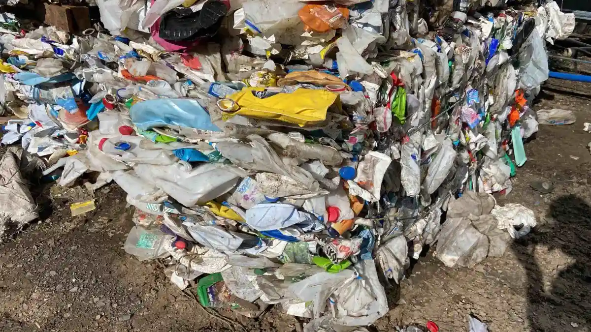 HDPE SCRAP HDPE Baled Blow san antonio central department paraguay Plastic4trade