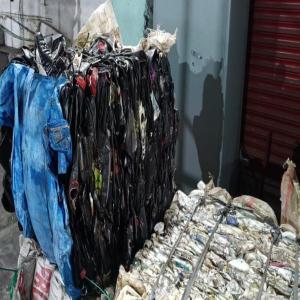 HDPE WHITE AND BLACK (BELOW 5 LITS) BALED HDPE Baled Blow chitradurga karnataka india Plastic4trade Plastic4trade