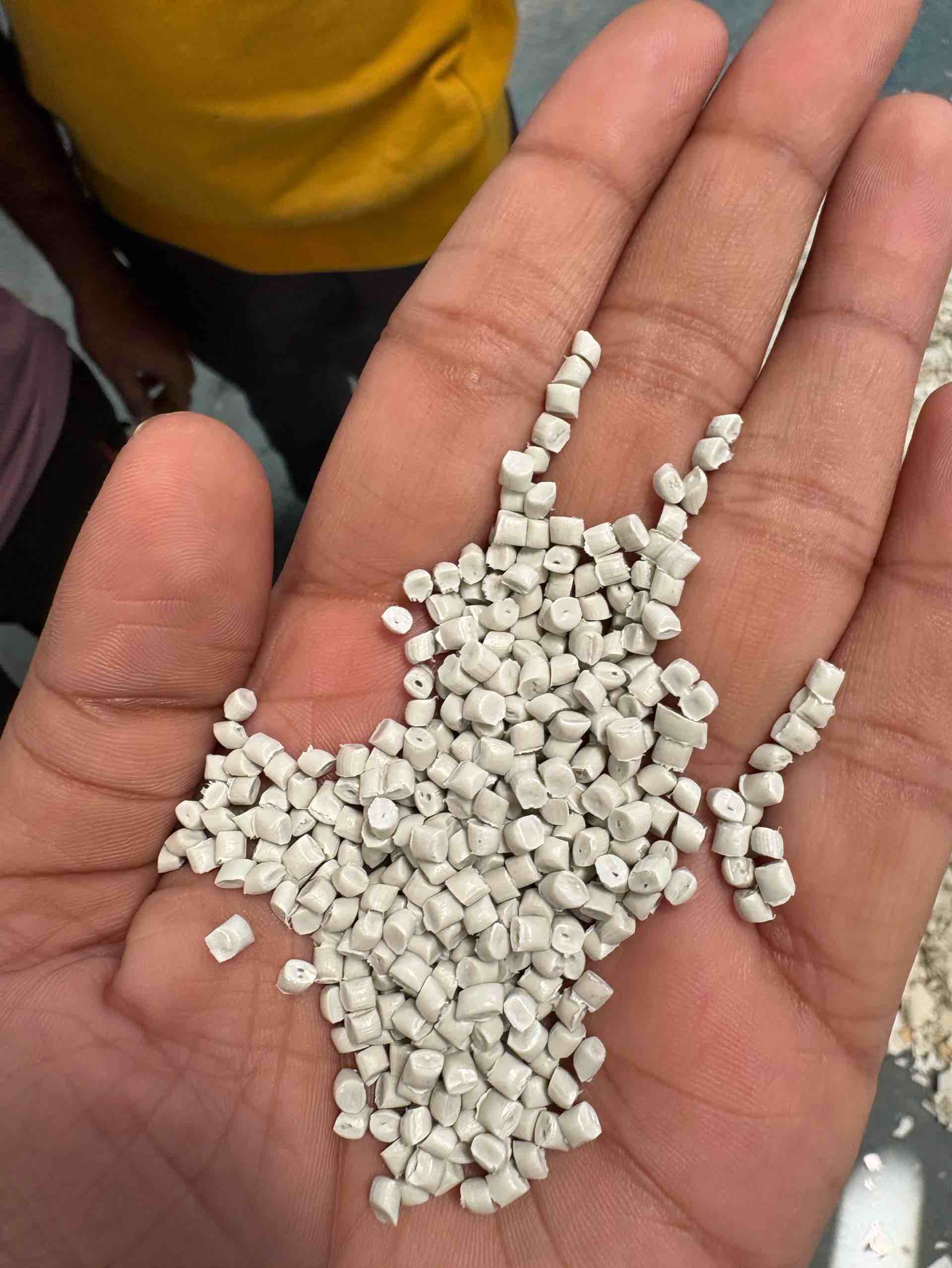 HDPE WHITE GRANULES HDPE Reprocess Granule Blow Pipe delhi division delhi india Plastic4trade