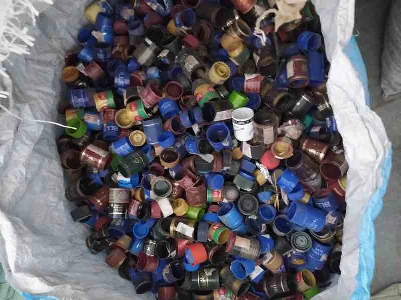 HDPE WINE BOTTLE CAP HDPE Scrap Injection Molding delhi division delhi india Plastic4trade