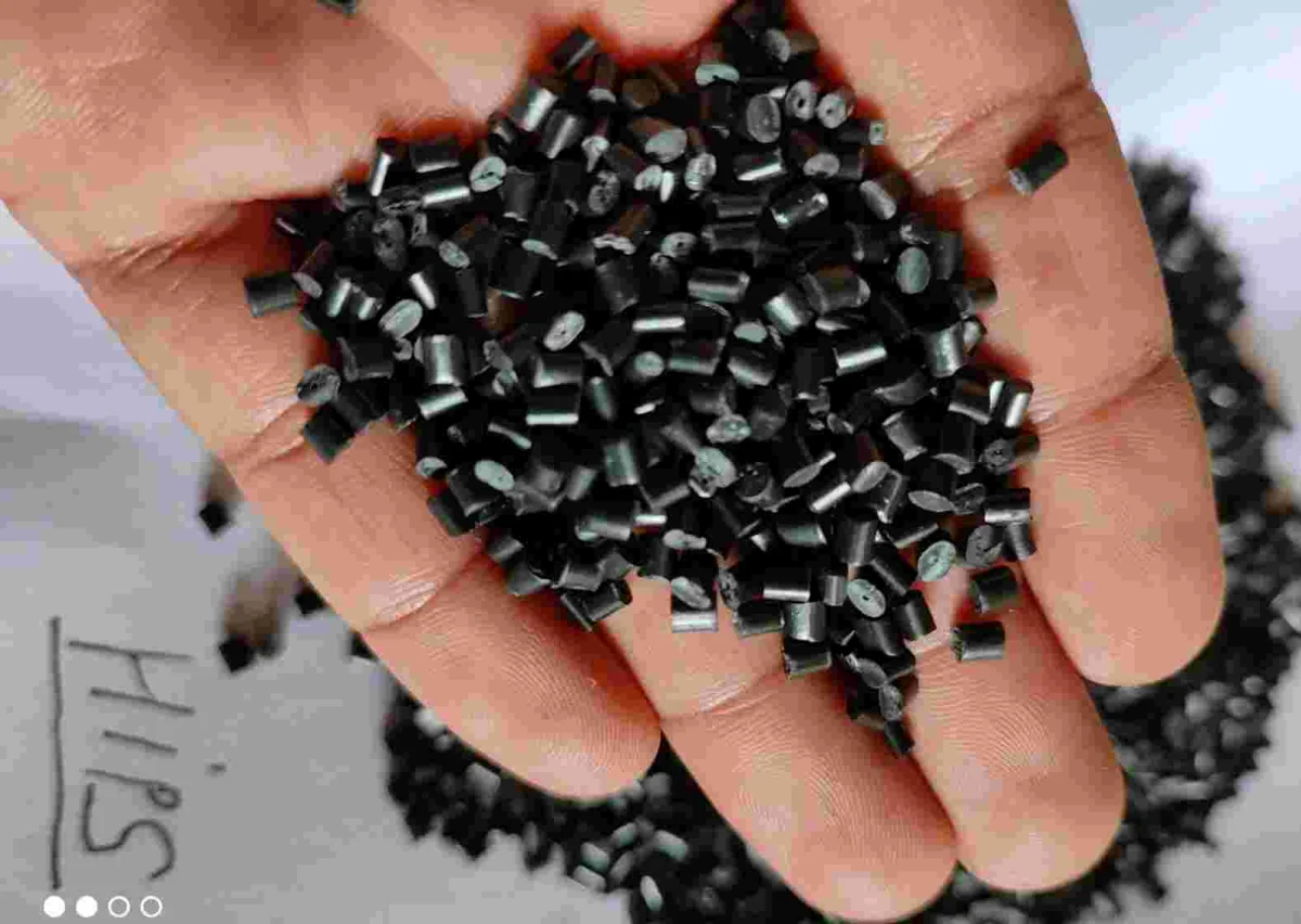 HIPS BLACK GRANULES HIPS Plastic4trade
