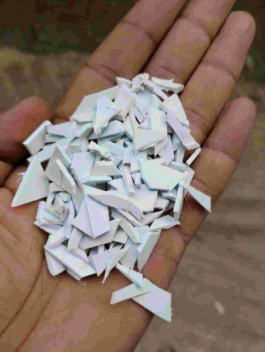 HIPS SCRAP HIPS Scrap, Flakes Blow Film Grade   india Plastic4trade