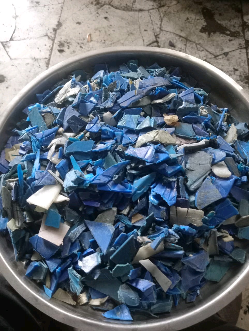 HPDE HDPE Grinding Mix Scrap ahmedabad gujarat india Plastic4trade Plastic4trade