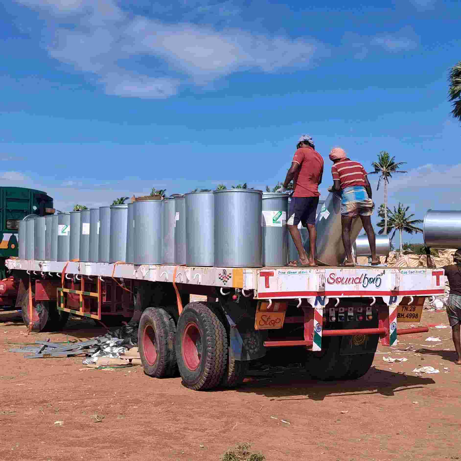 IBC PLASTIC TANK 1000L PVC Finish Goods Injection Molding tirunelveli tamil nadu india Plastic4trade